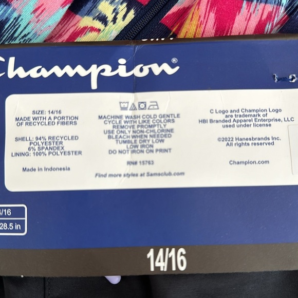 Girls Shorts -2 Pack Champion - Picture 6 of 6